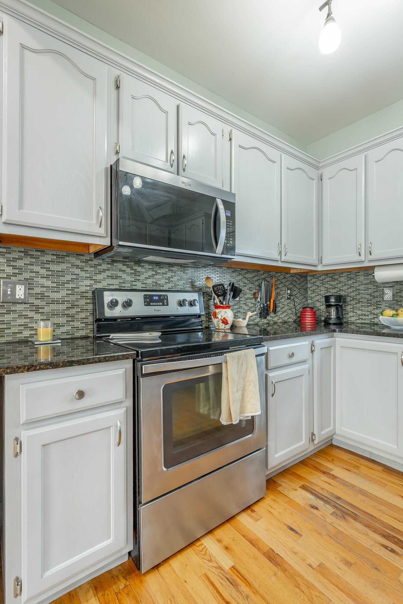 506 E 16th Street