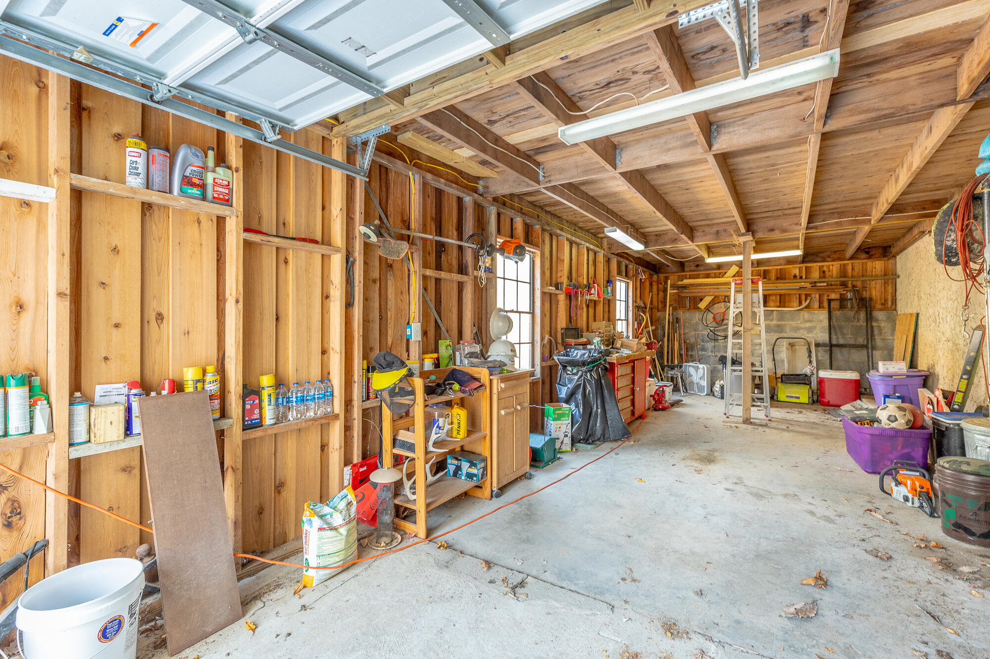 215 Stratford Way