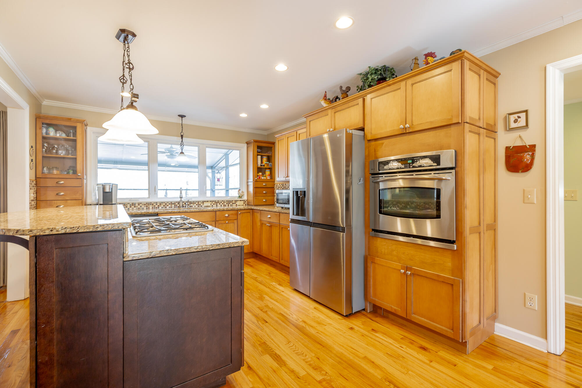 215 Stratford Way