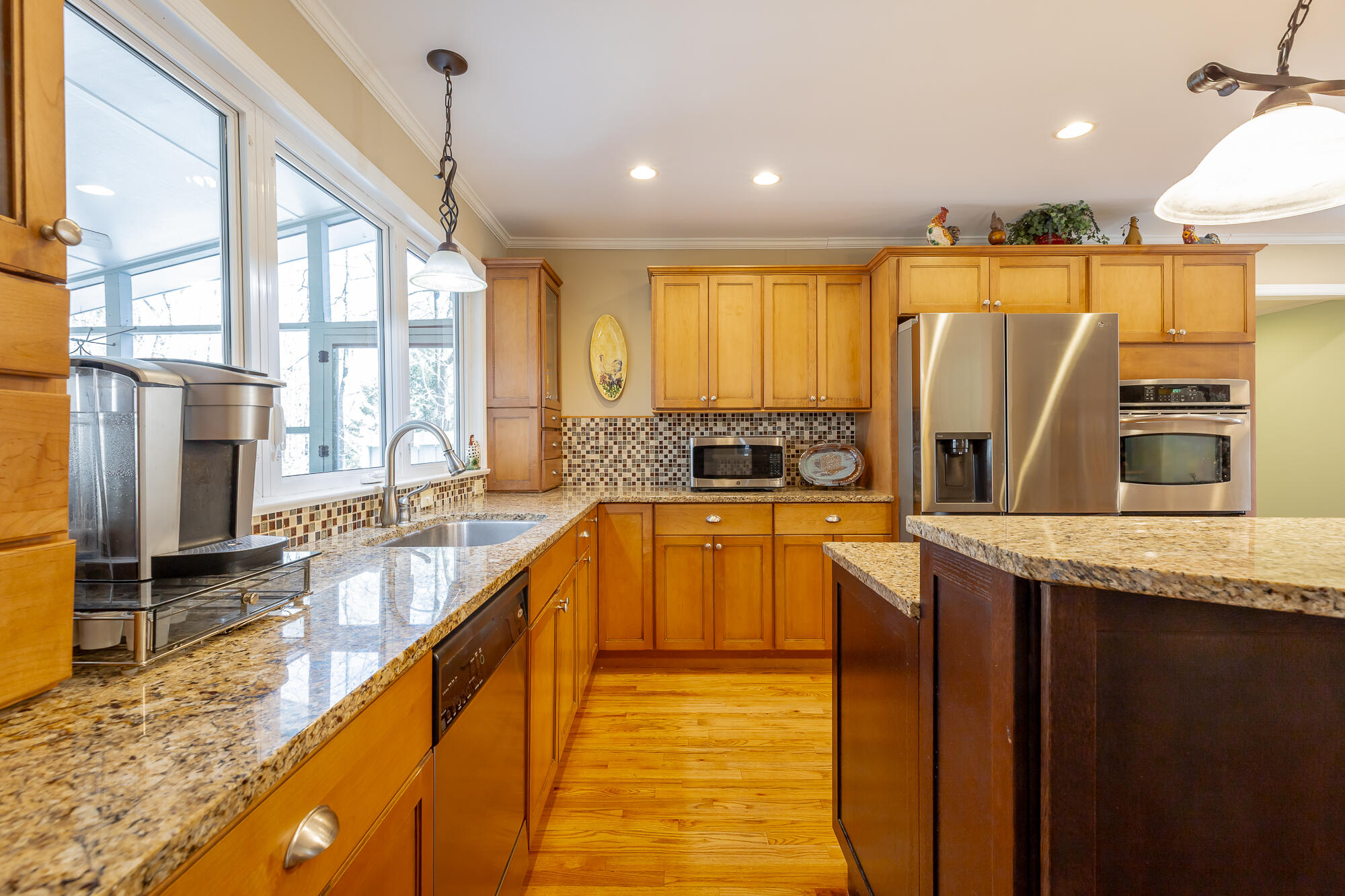 215 Stratford Way