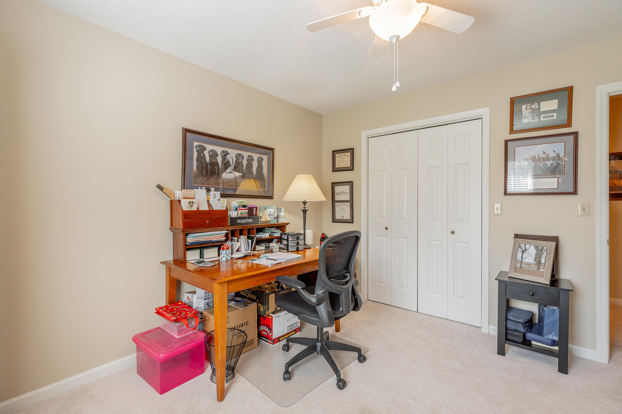215 Stratford Way