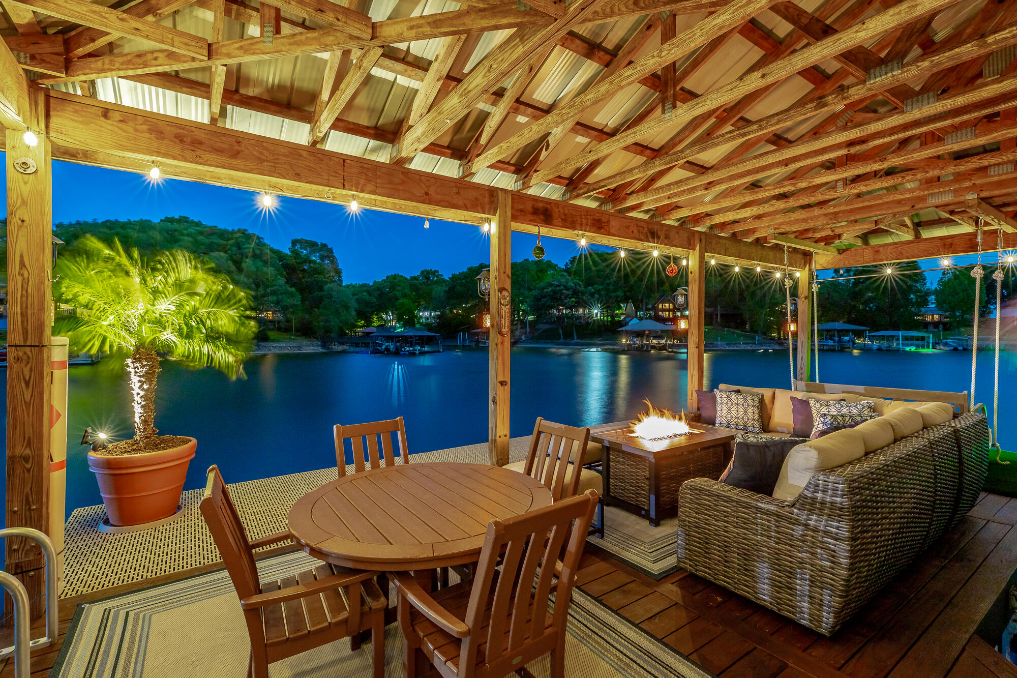 1738 Bayfront Drive