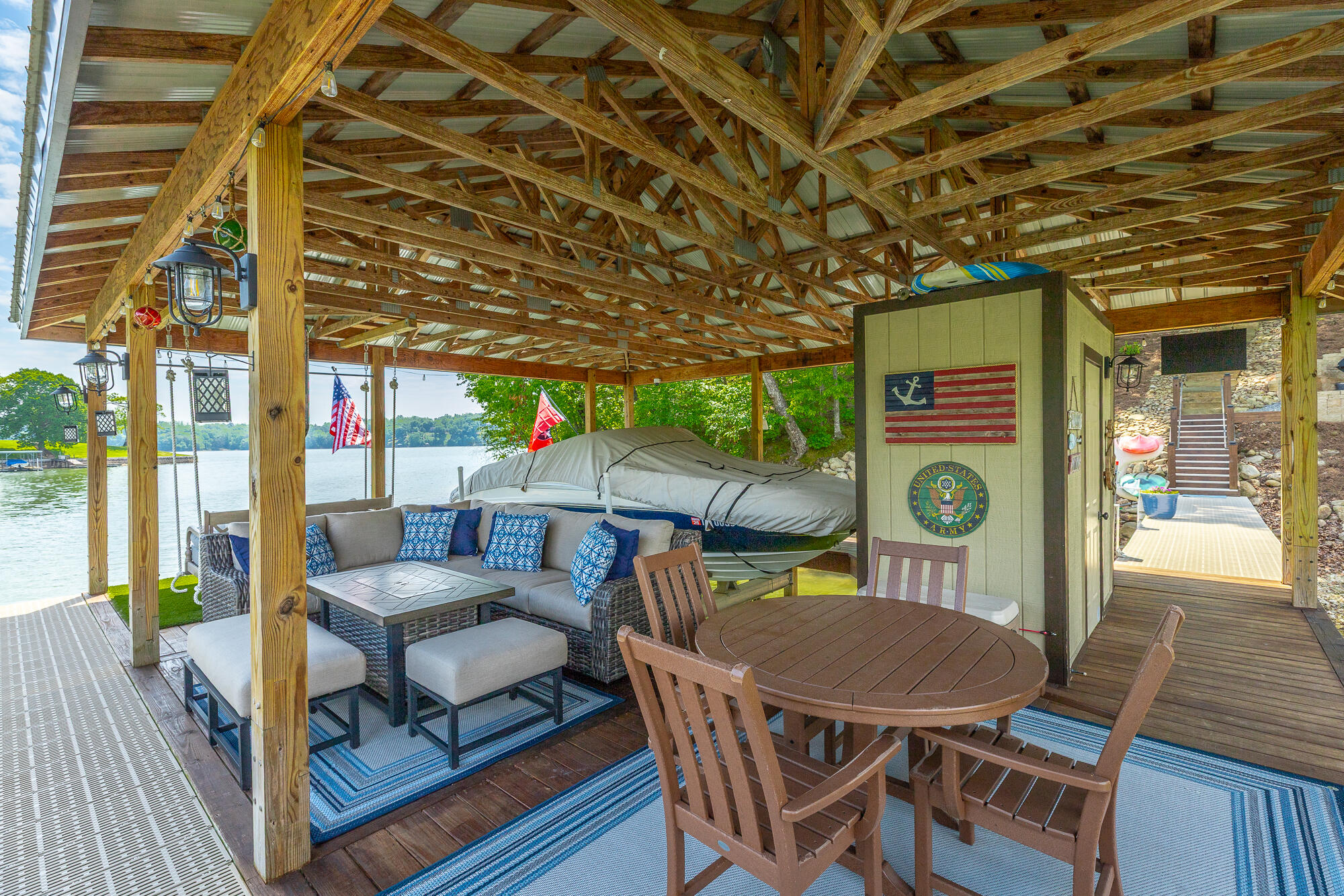 1738 Bayfront Drive