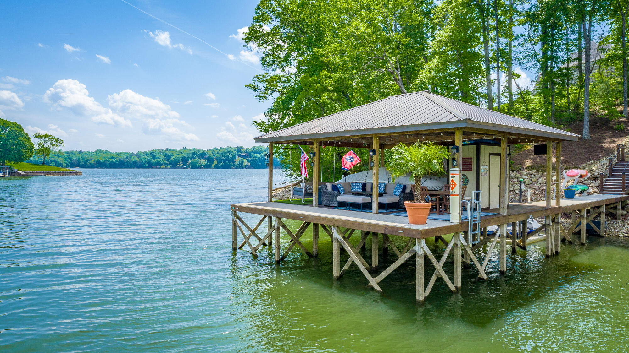1738 Bayfront Drive