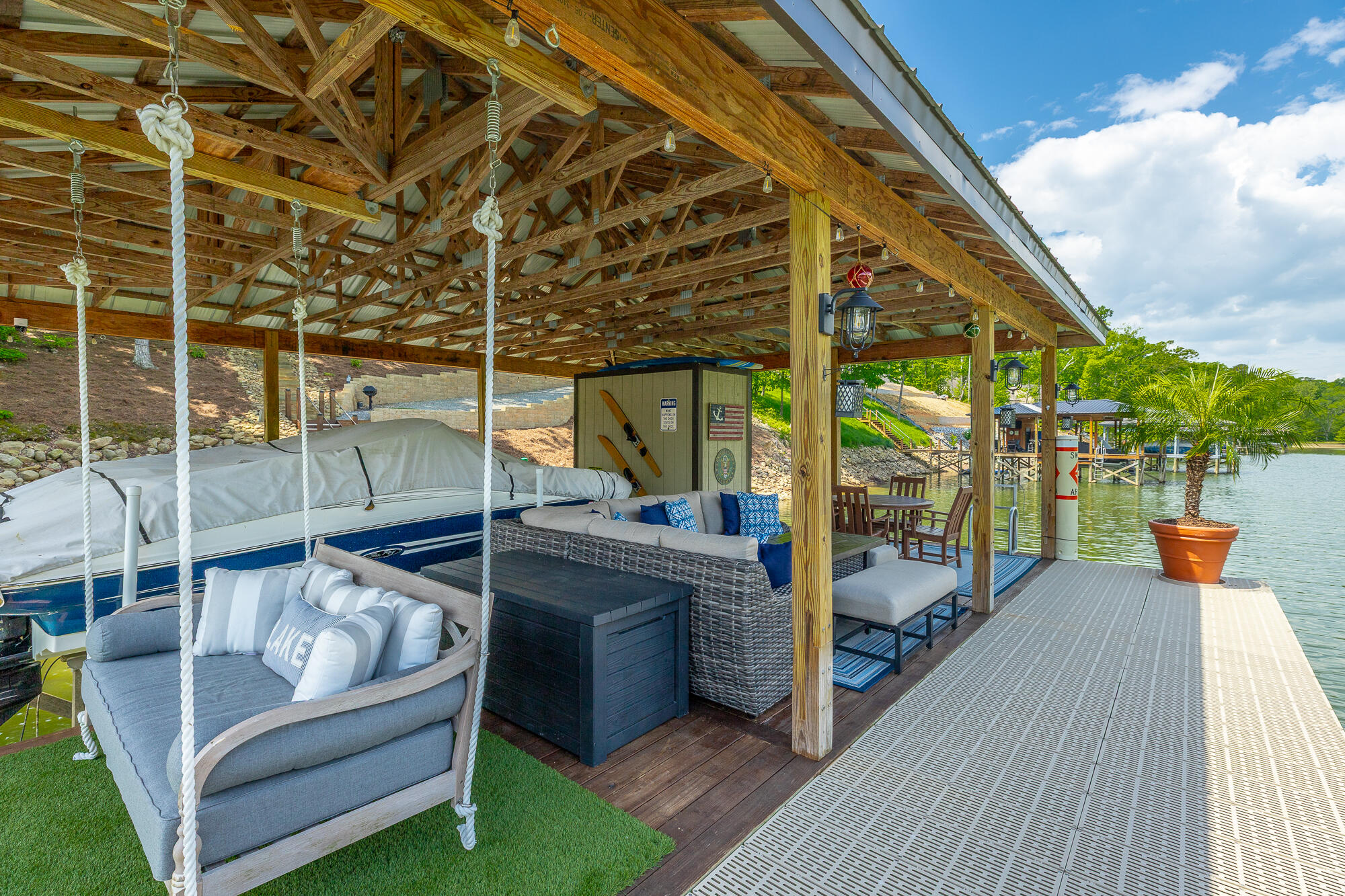 1738 Bayfront Drive