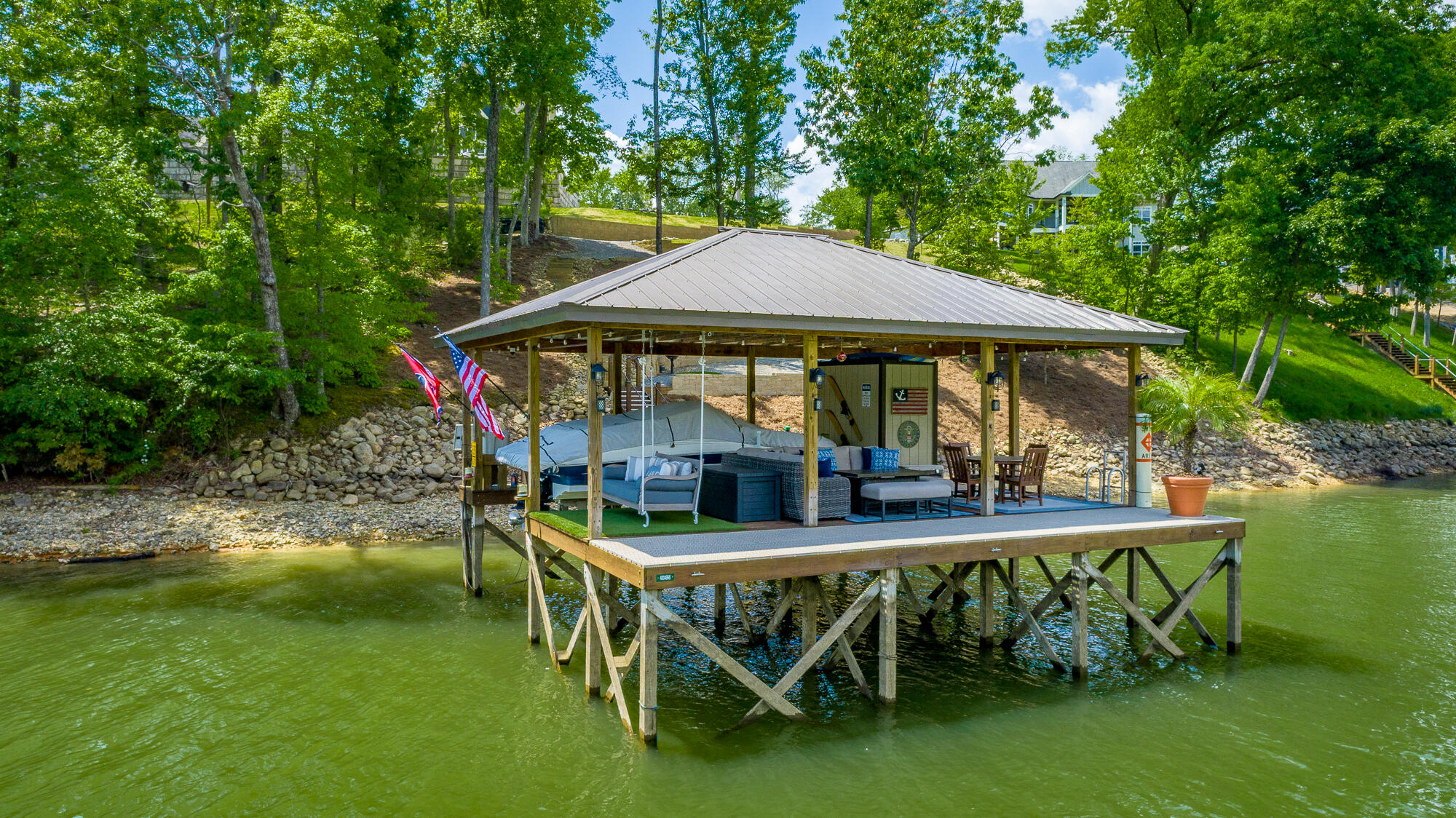 1738 Bayfront Drive