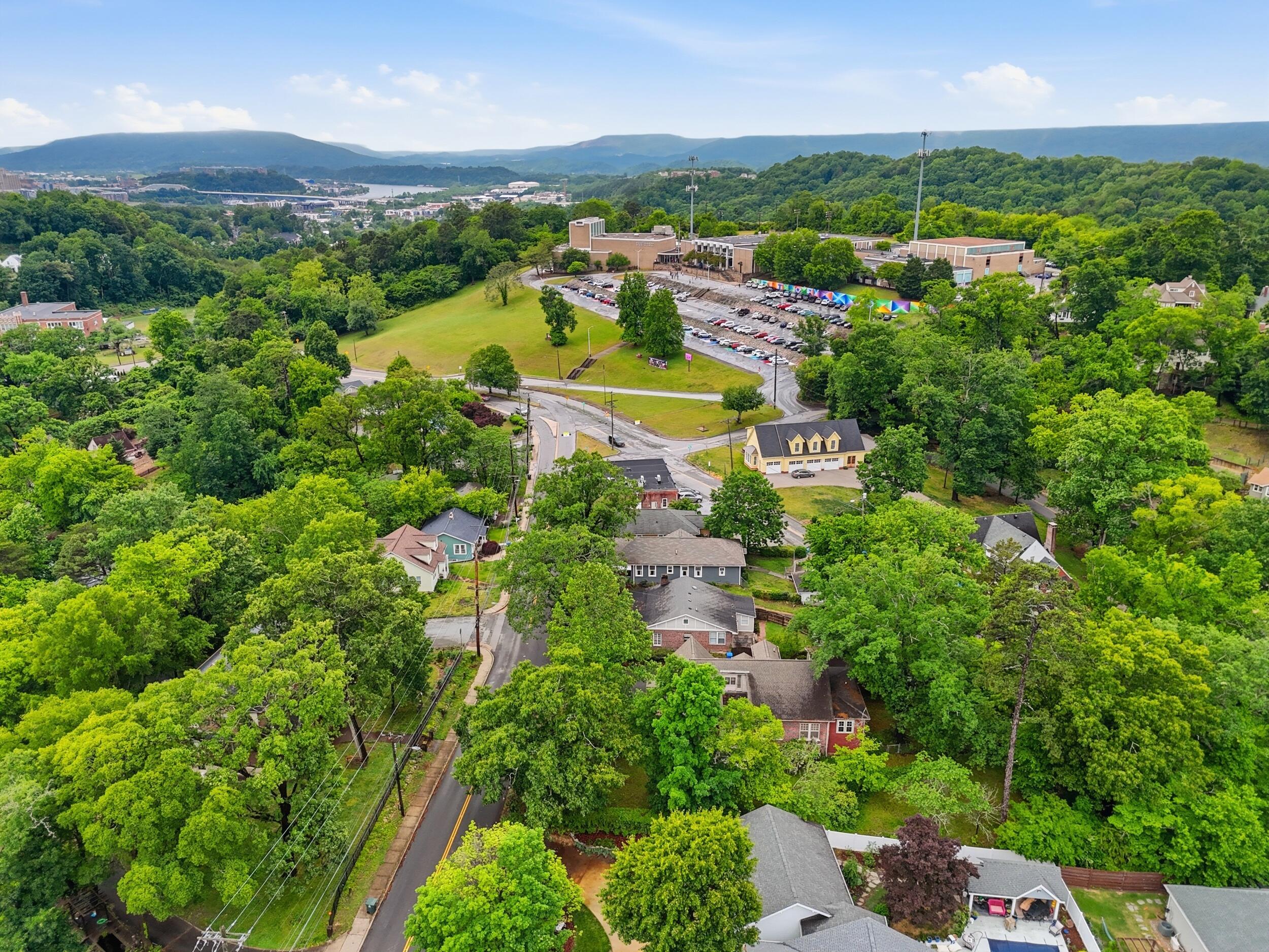 709 Old Dallas Road