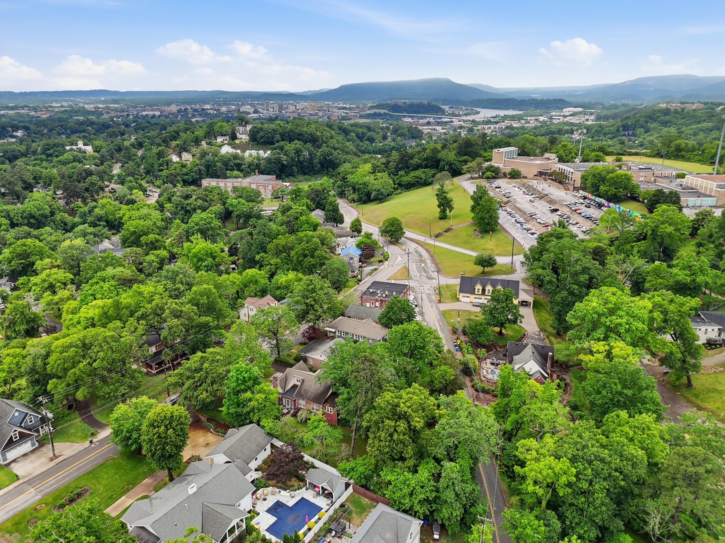 709 Old Dallas Road