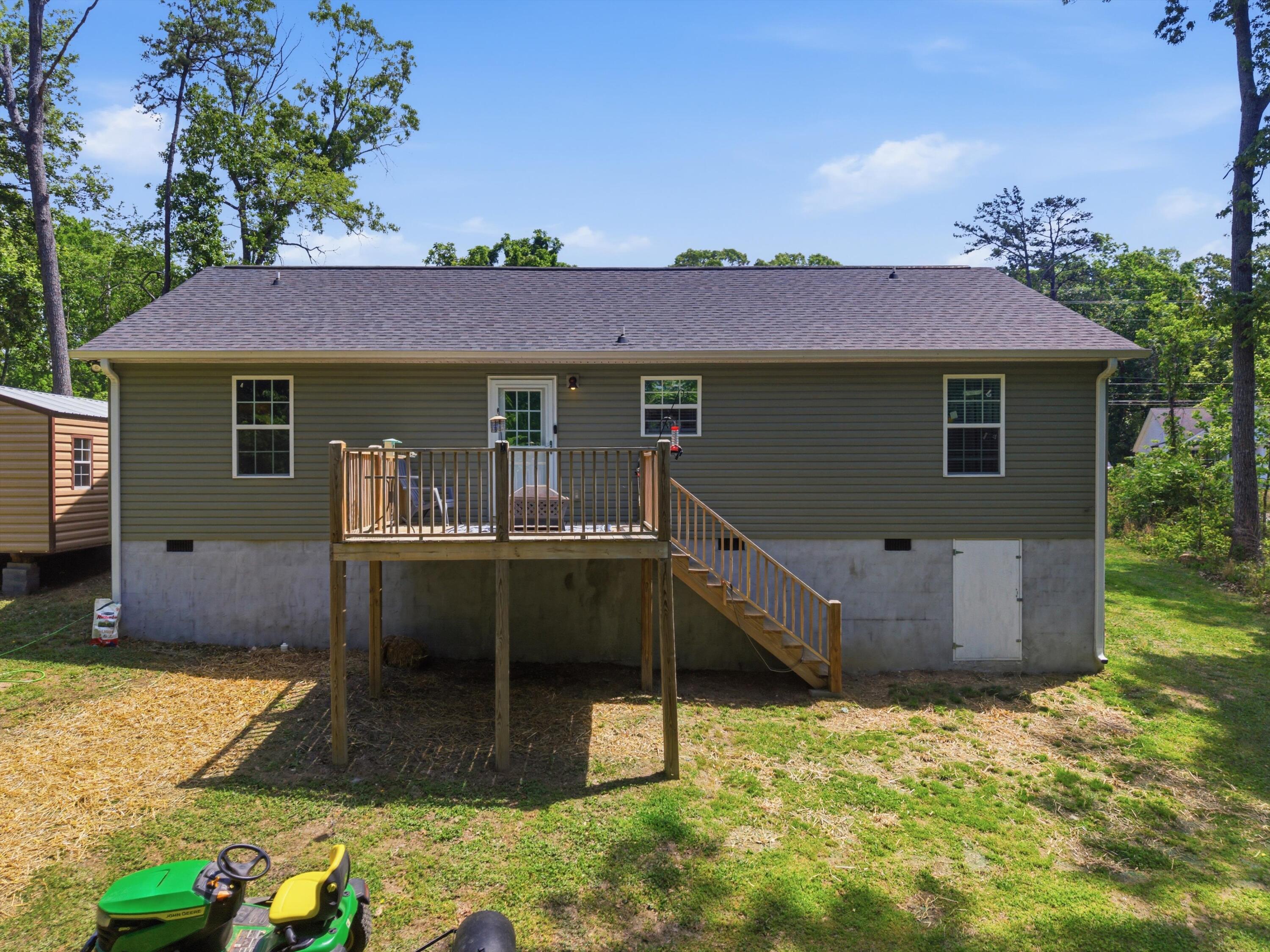 2704 Quarles Road
