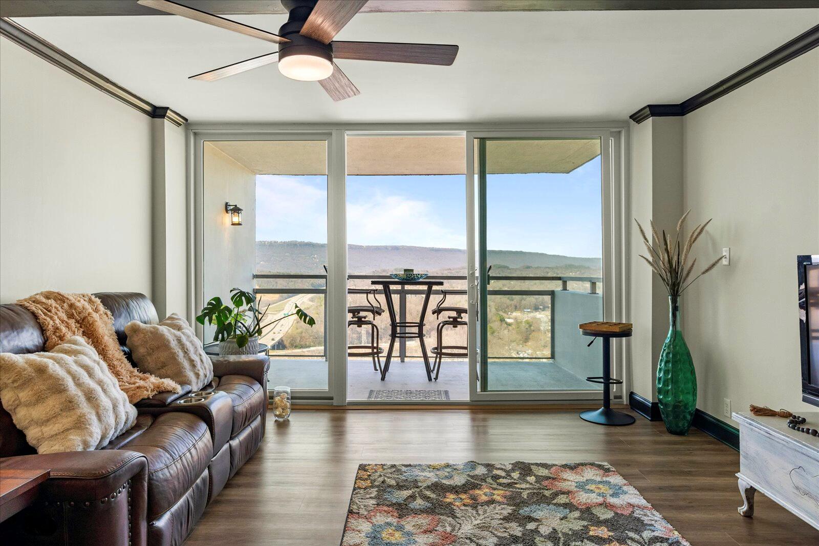 1131 Stringers Ridge Road, 10b