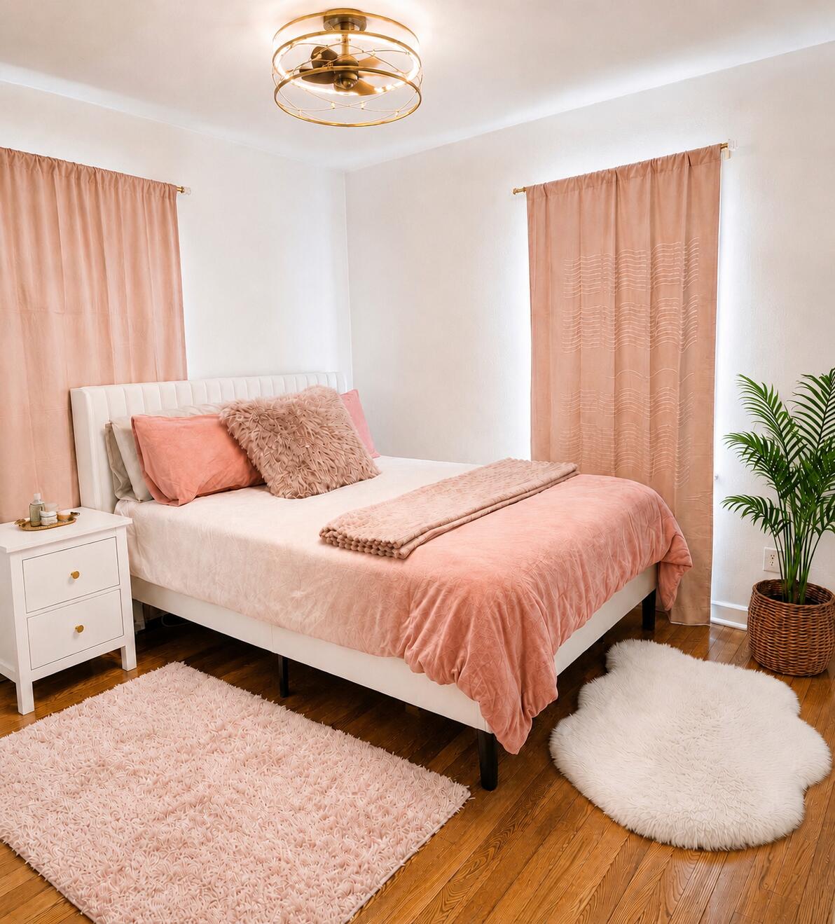 4911 Carolyn Lane