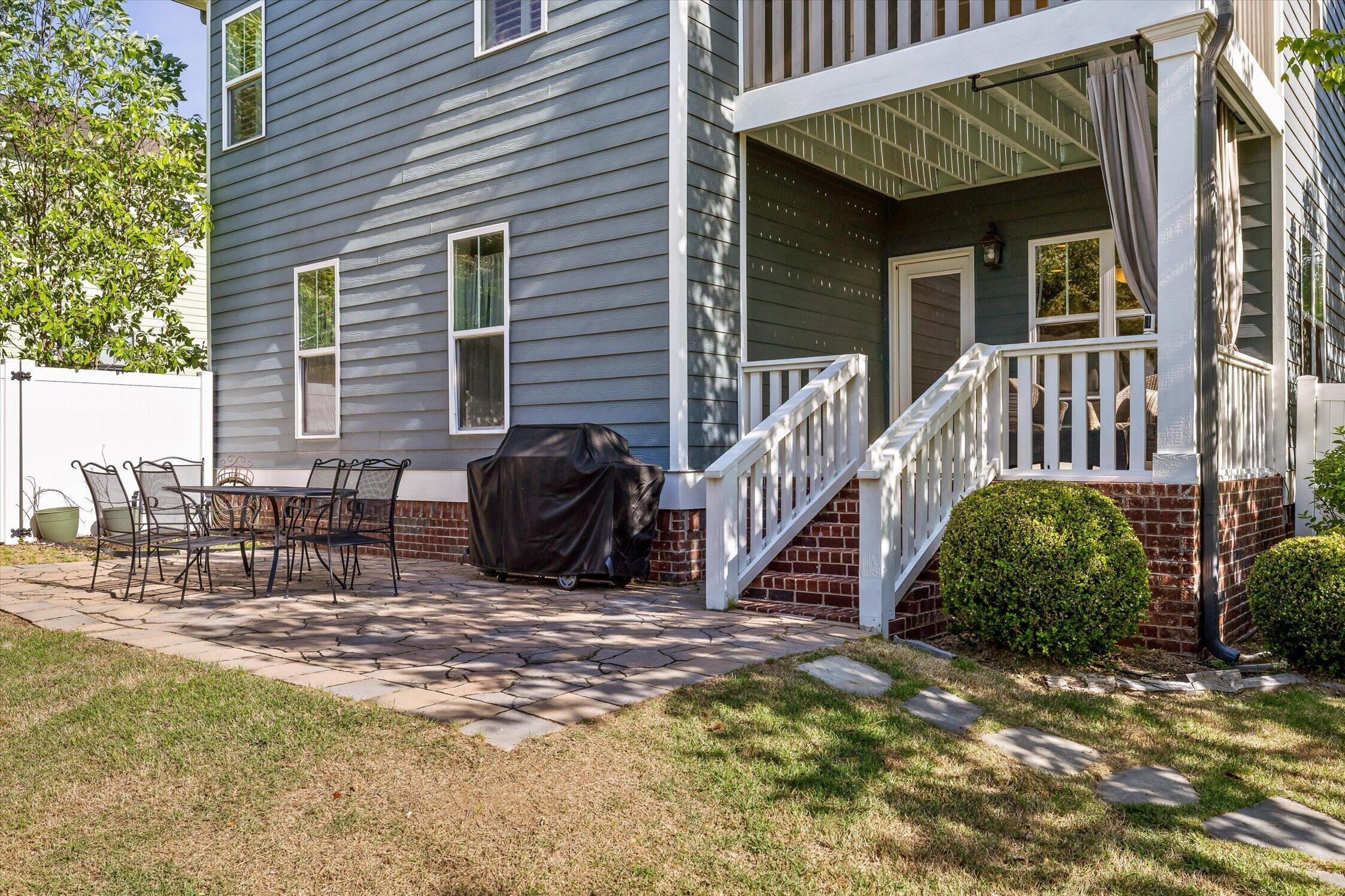 200 W Peak Street