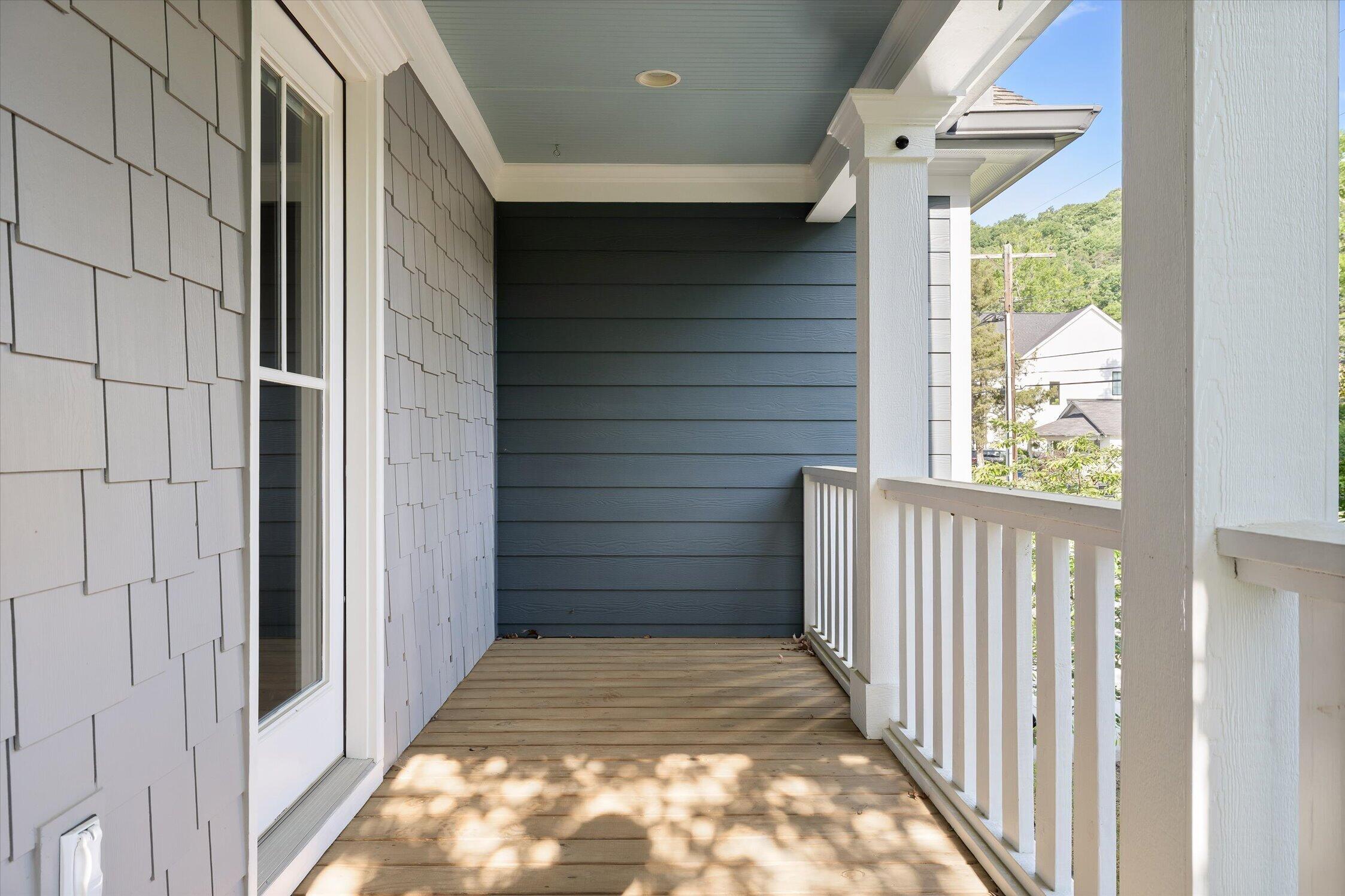 200 W Peak Street