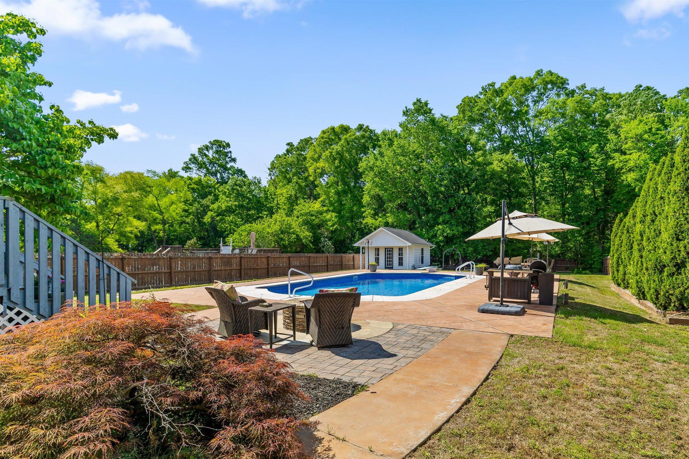7743 Lynnle Way