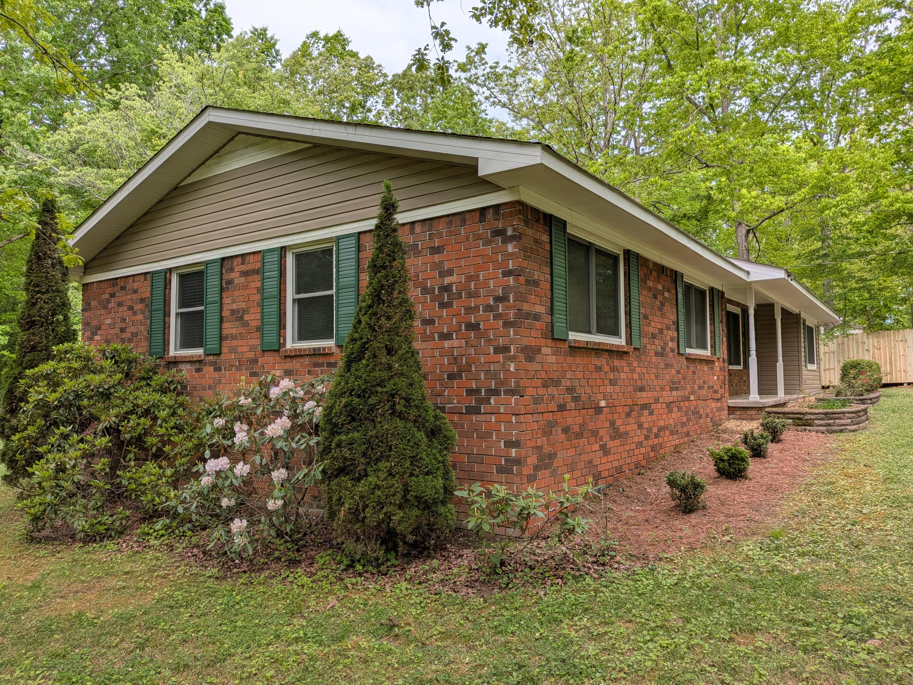 1061 Cranfill Road