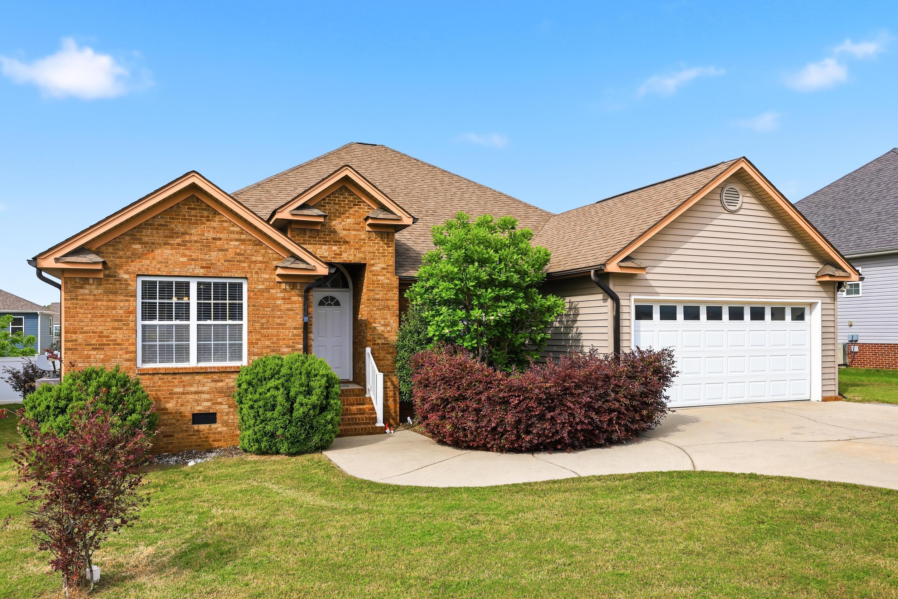 8475 Lexie Lane