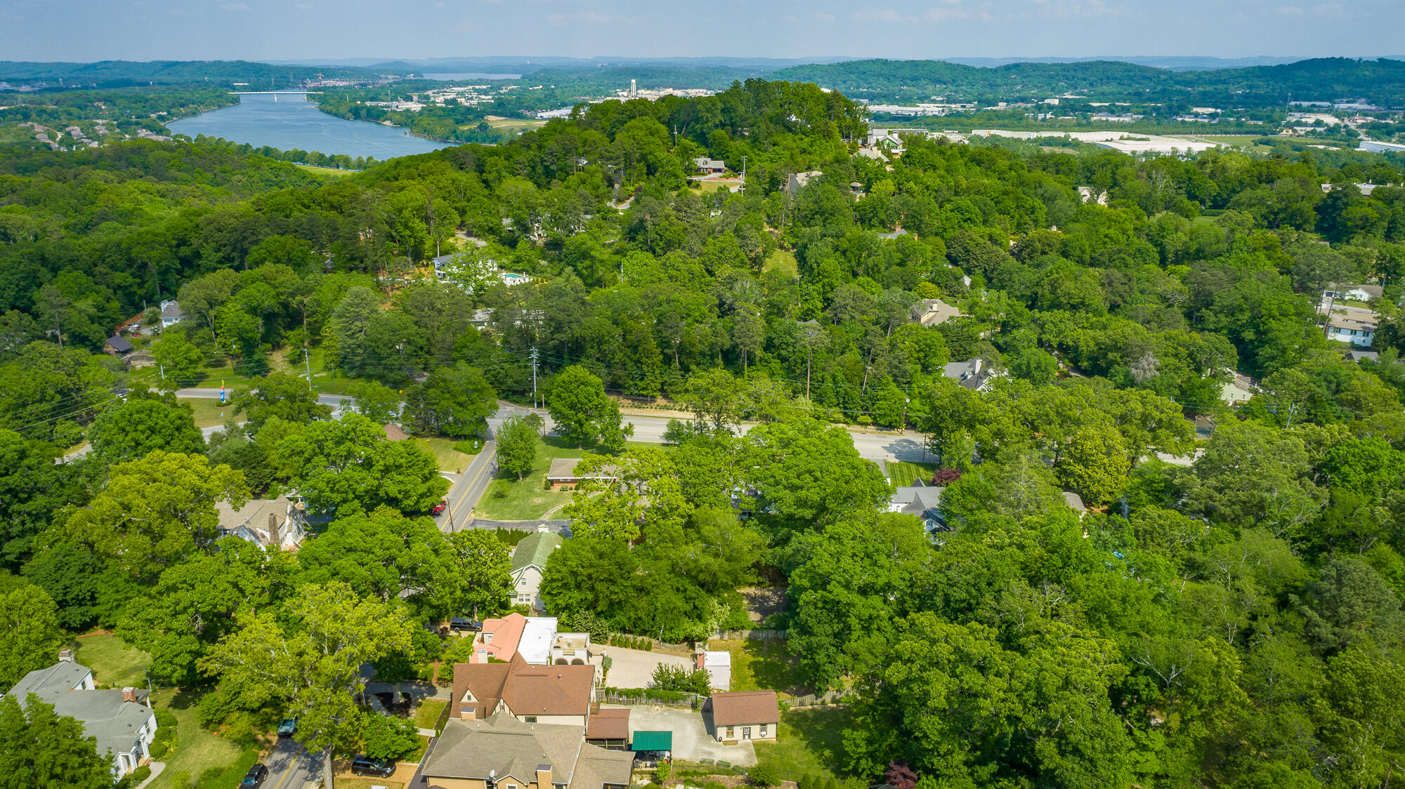 1206 E Dallas Road
