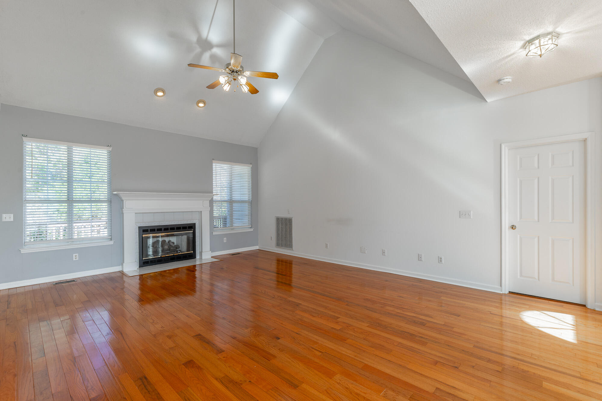 1615 Gunston Hall Road