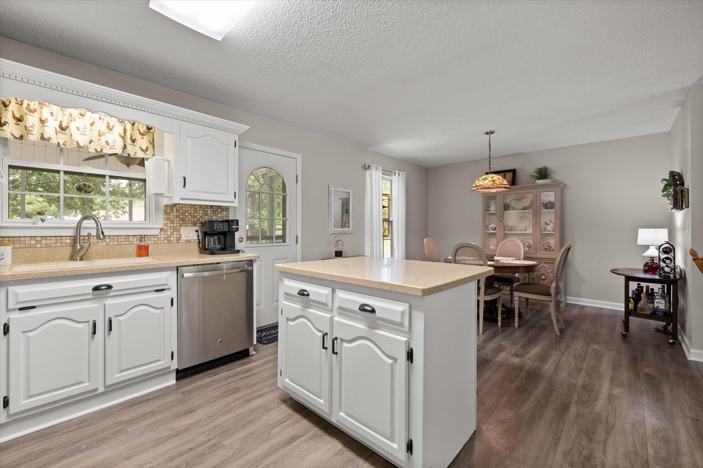 10155 Bear Trail Drive