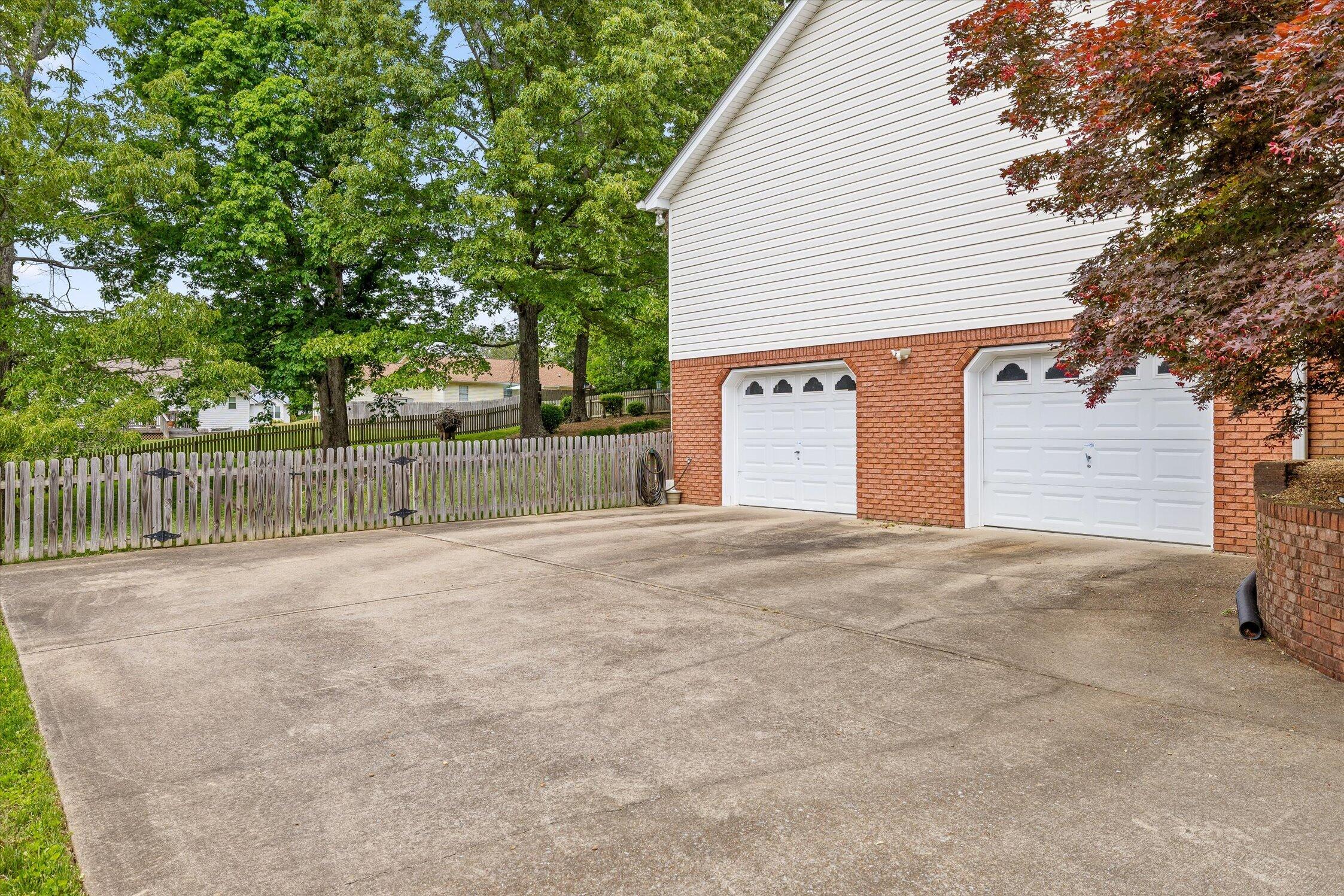 10155 Bear Trail Drive