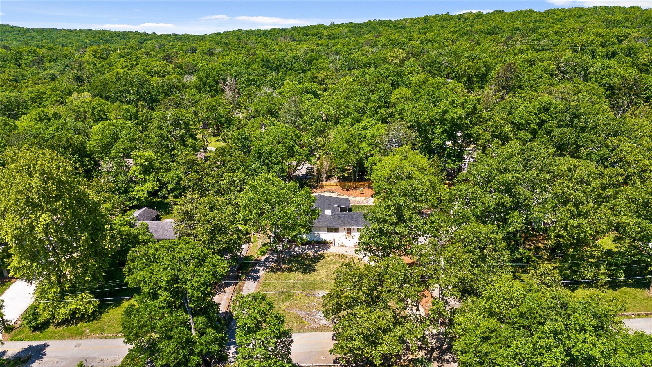 1206 Peter Pan Road