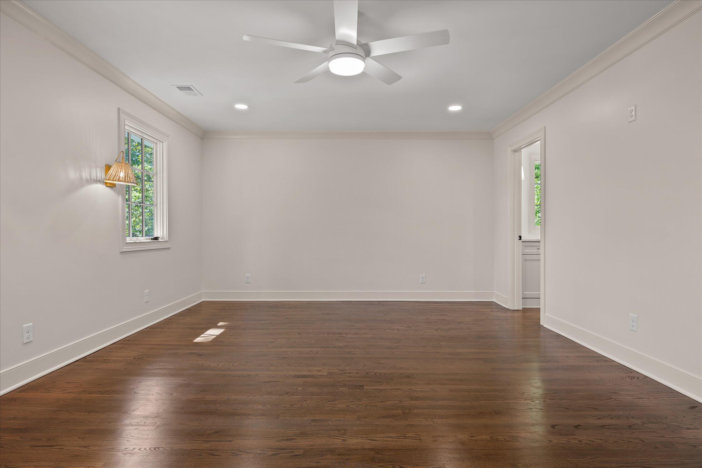 1206 Peter Pan Road