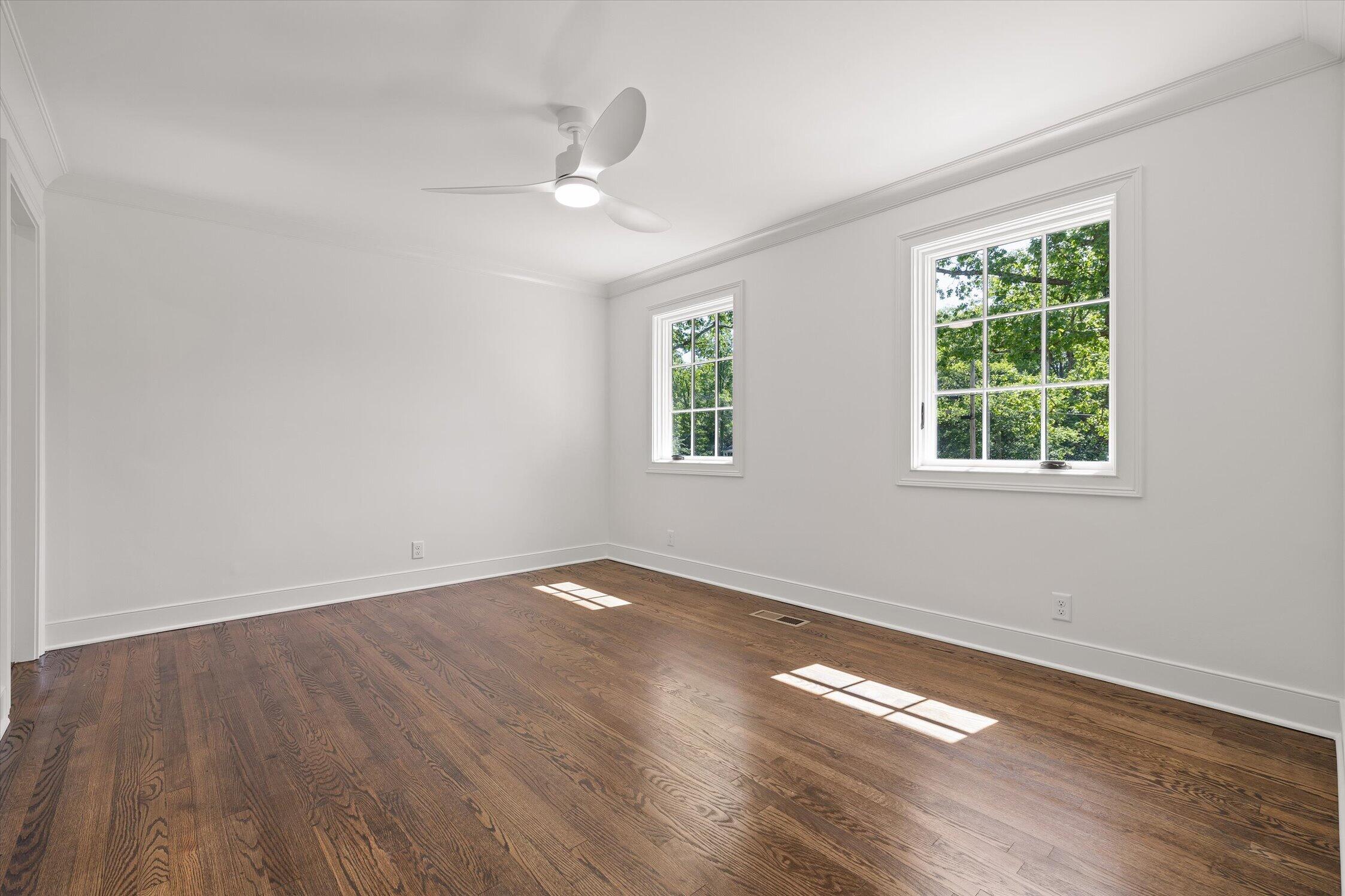 1206 Peter Pan Road