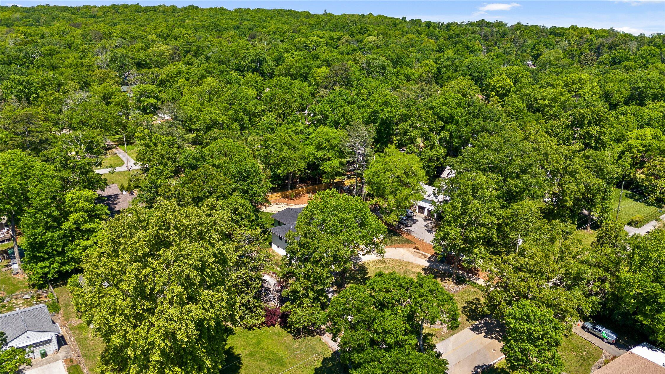 1206 Peter Pan Road