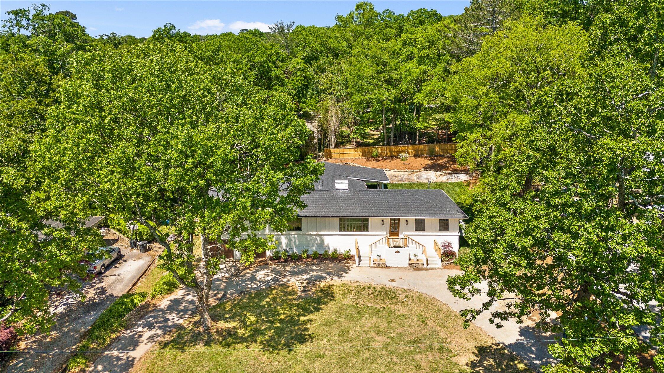 1206 Peter Pan Road