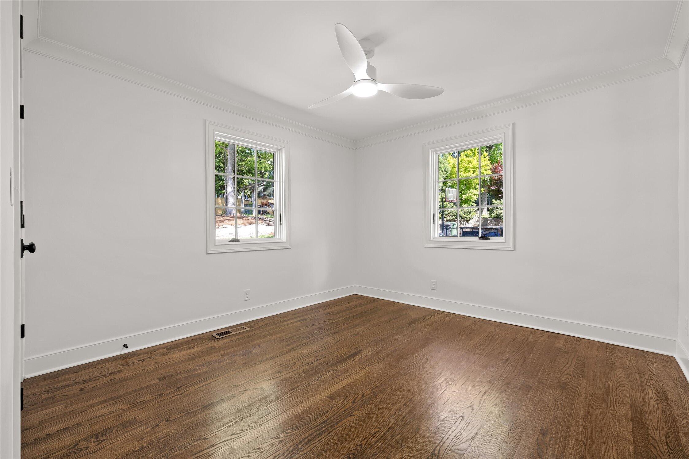 1206 Peter Pan Road