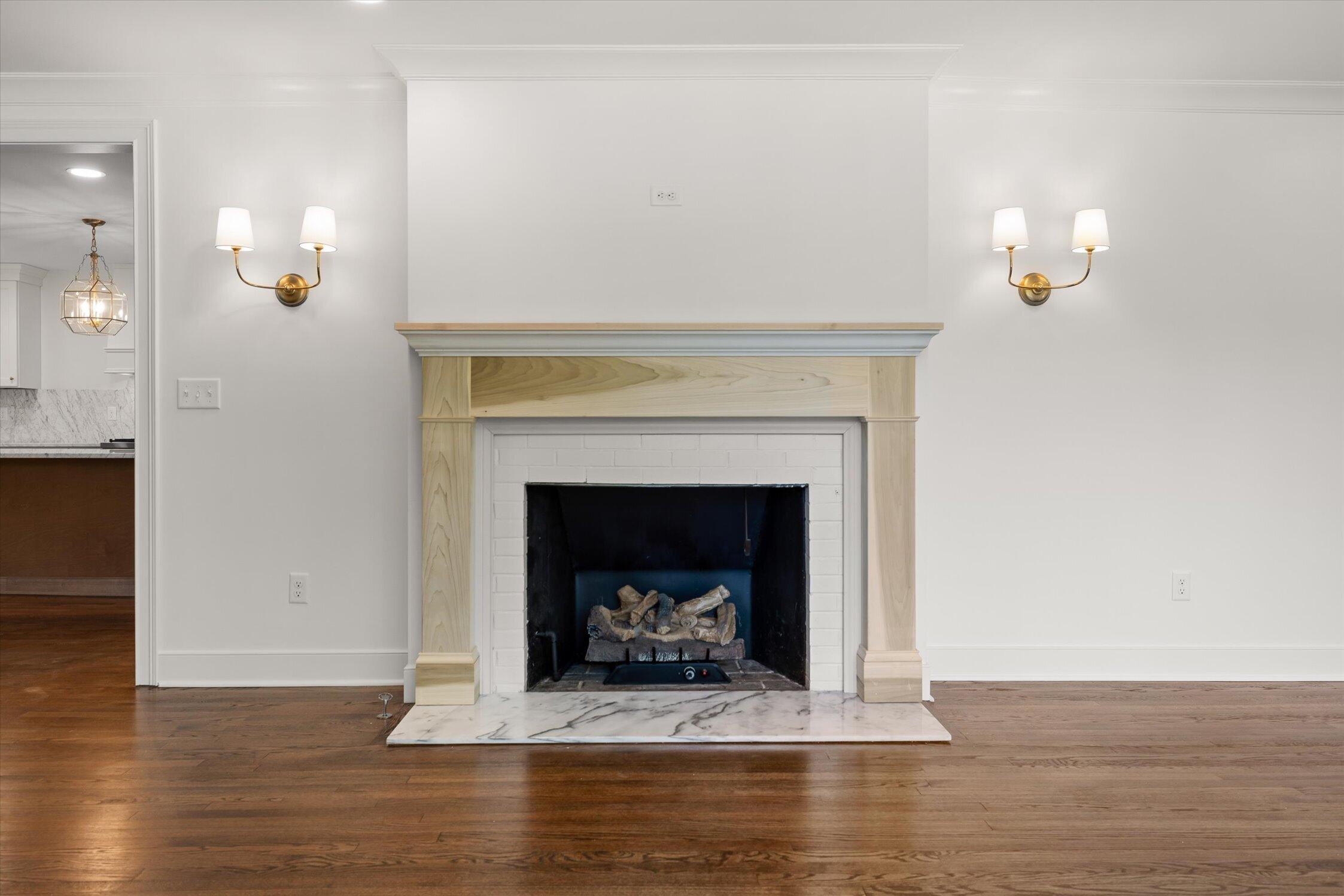 1206 Peter Pan Road