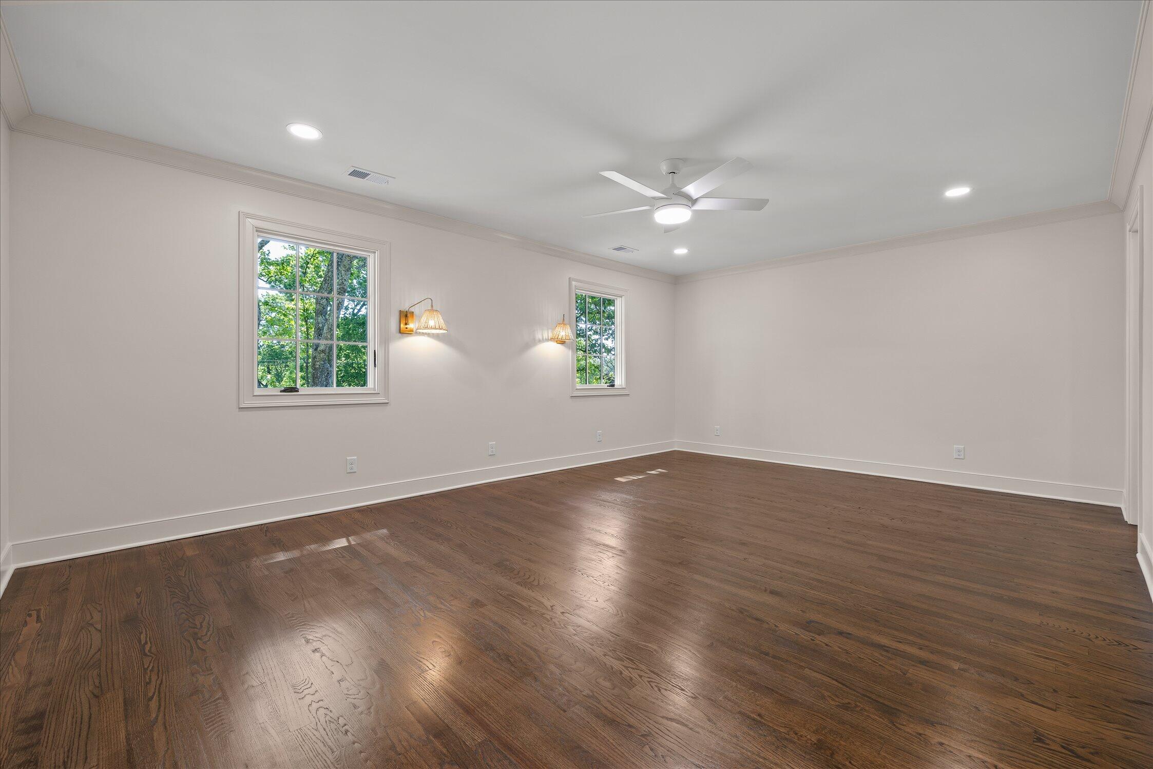 1206 Peter Pan Road