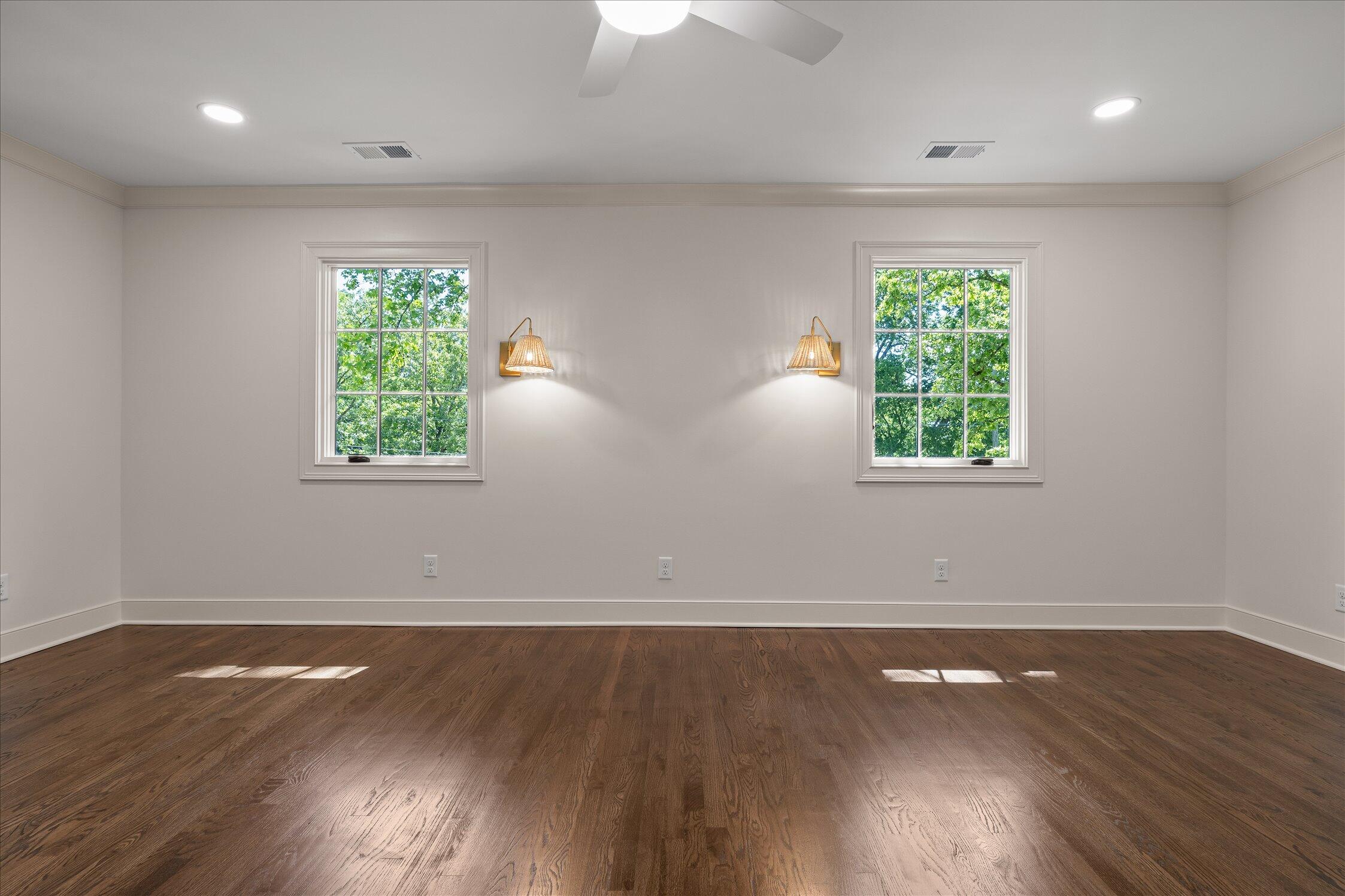 1206 Peter Pan Road
