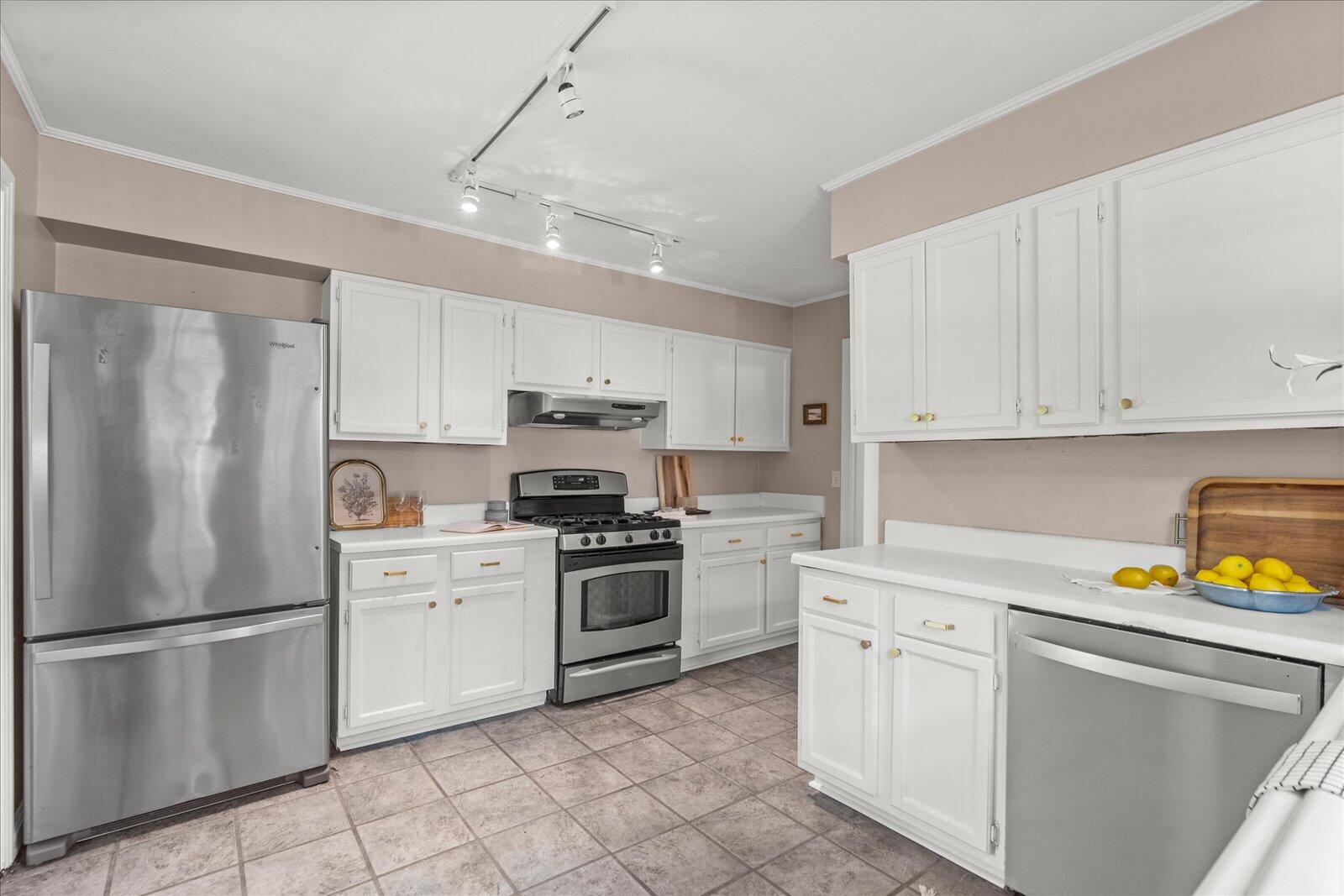 212 Wendy Trail