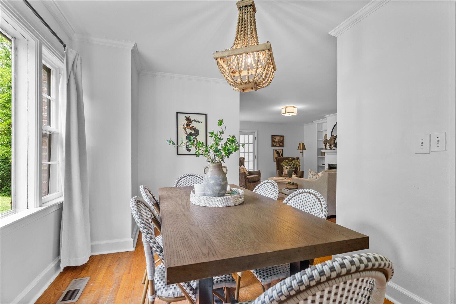 212 Wendy Trail
