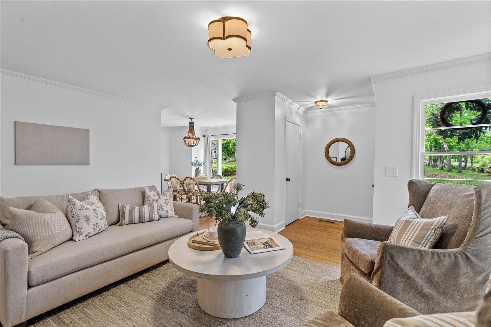 212 Wendy Trail