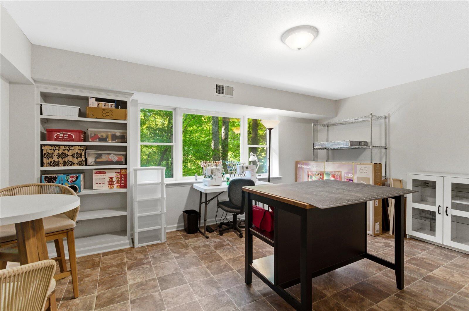 917 Shady Circle