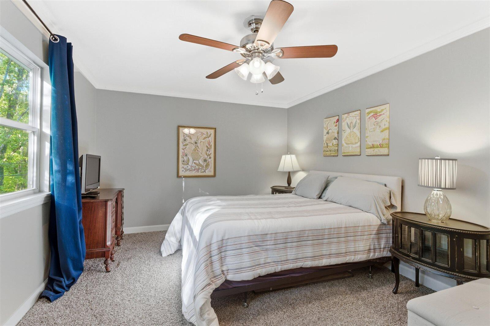 917 Shady Circle