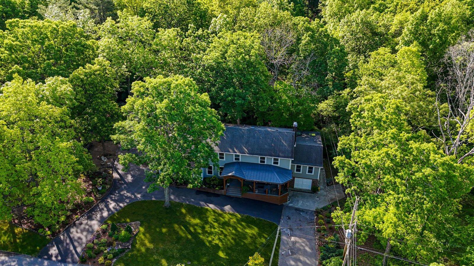 917 Shady Circle