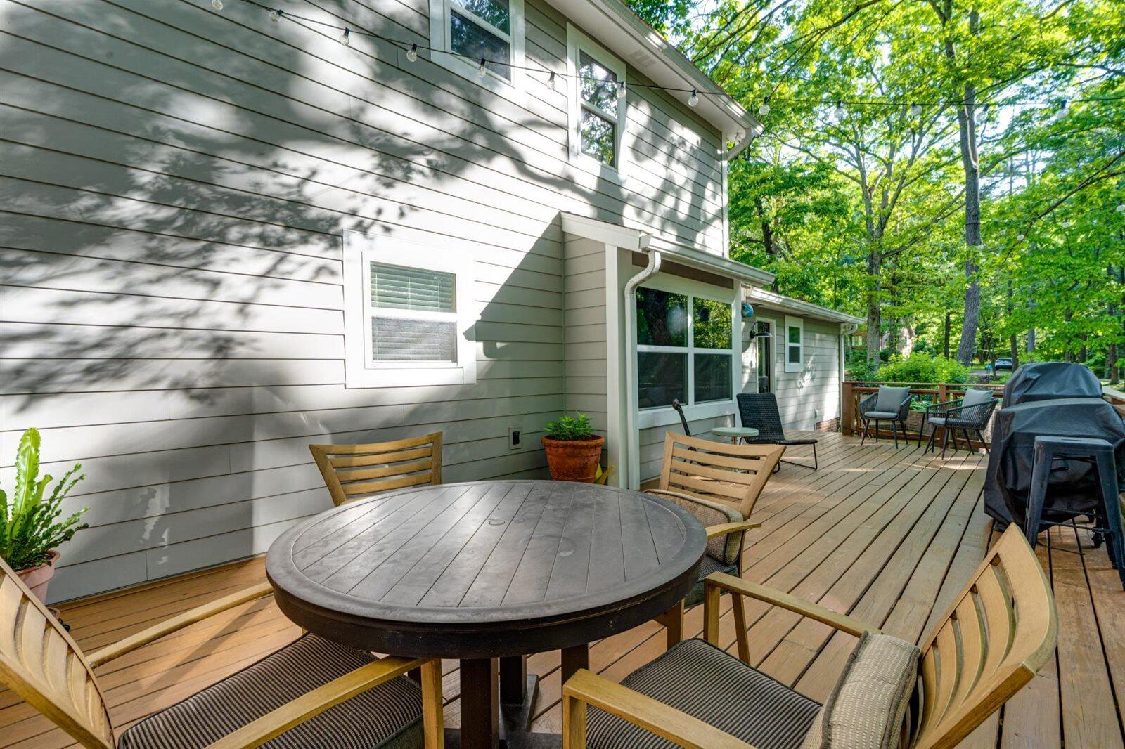 917 Shady Circle