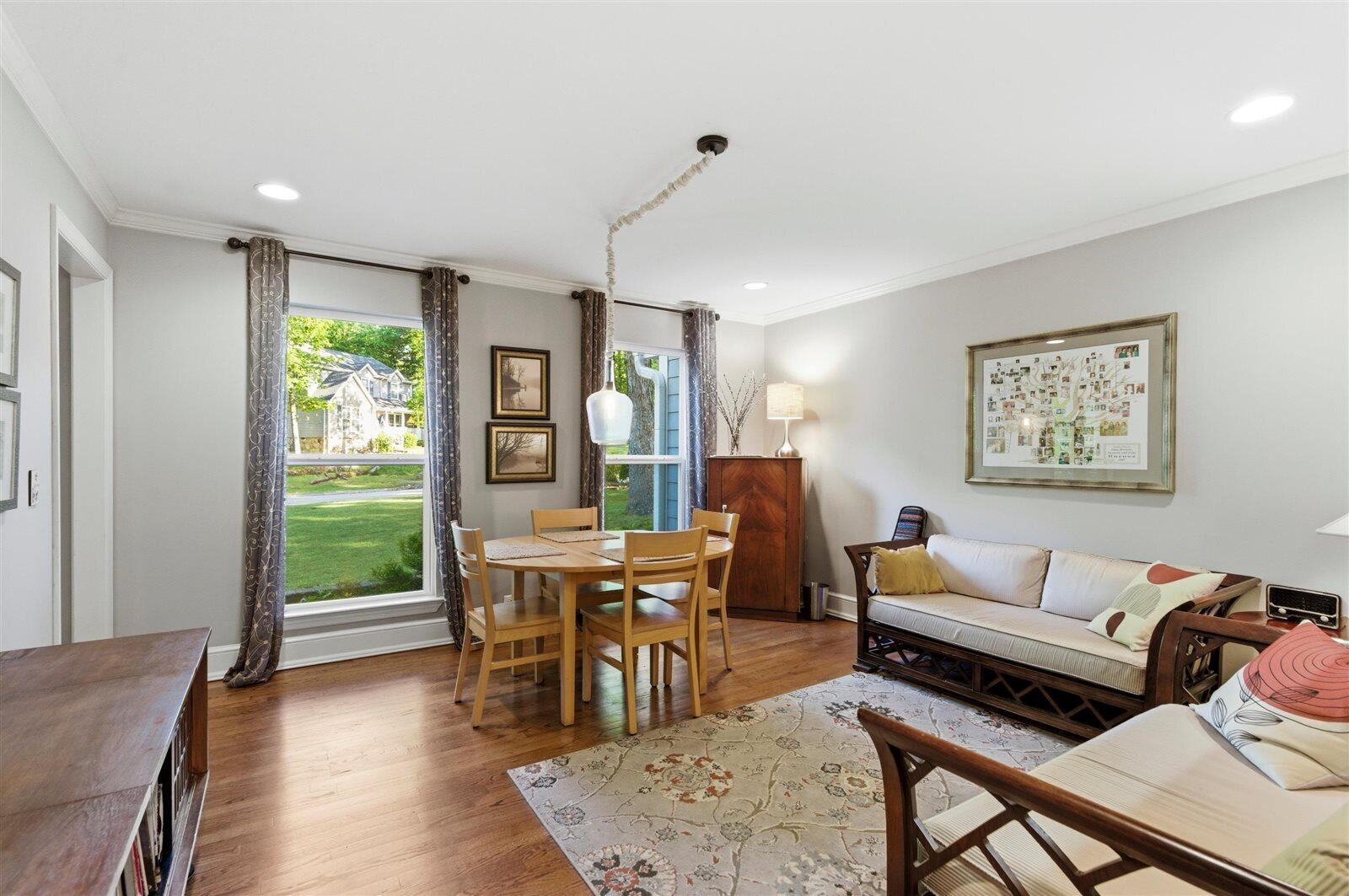 917 Shady Circle