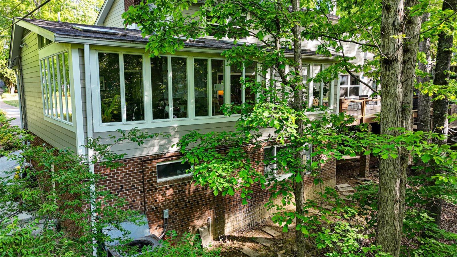 917 Shady Circle