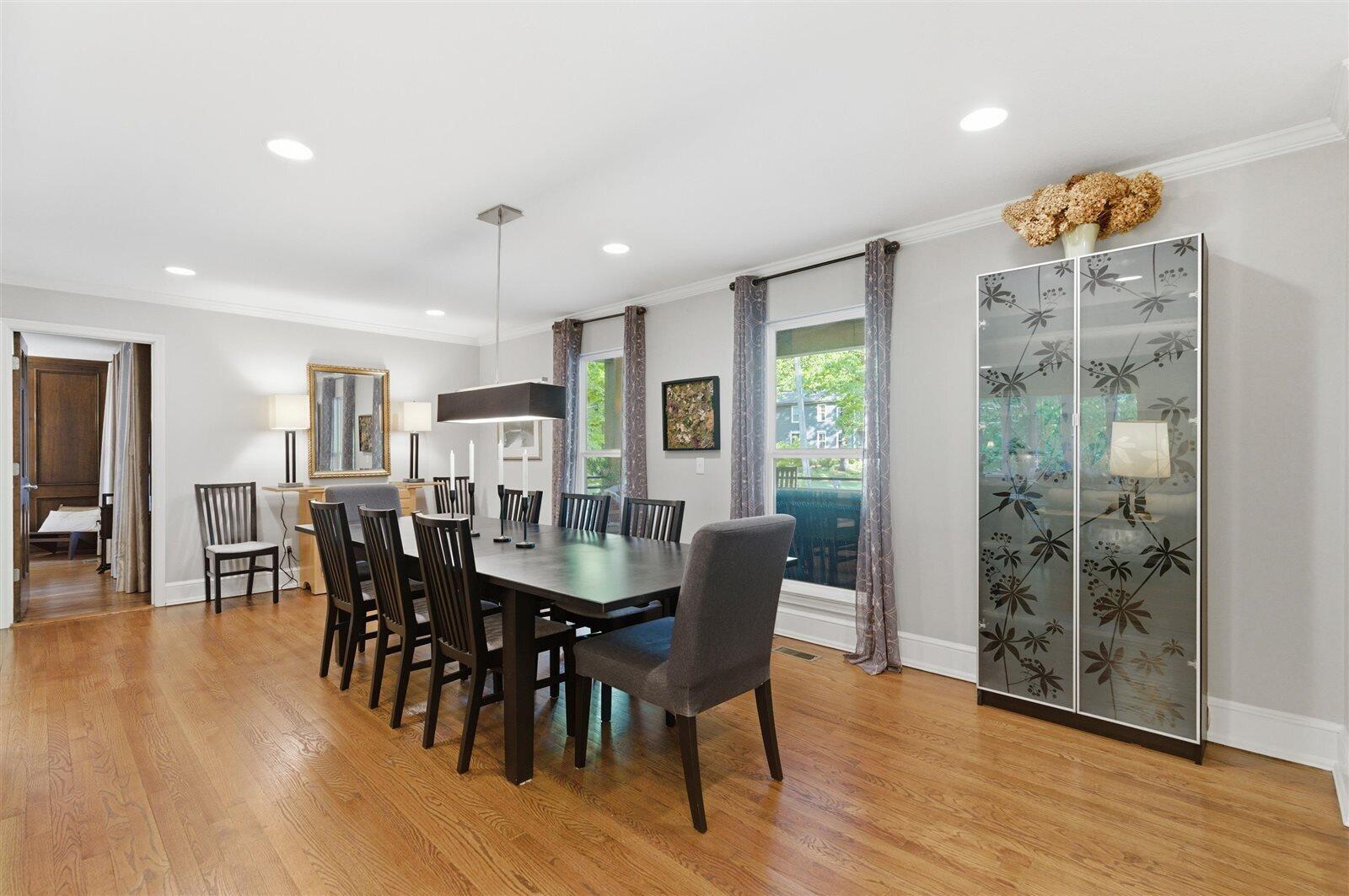917 Shady Circle