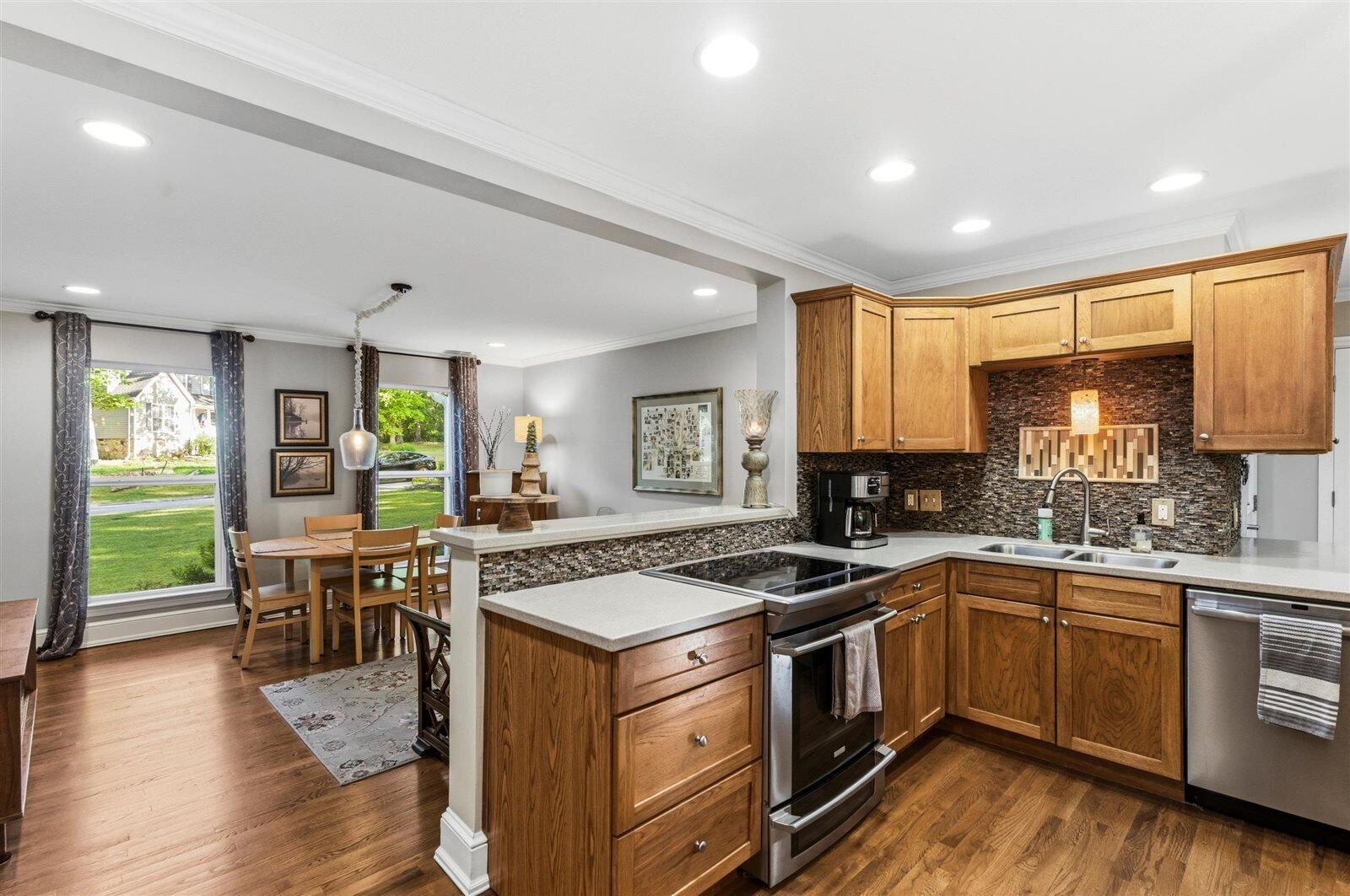 917 Shady Circle