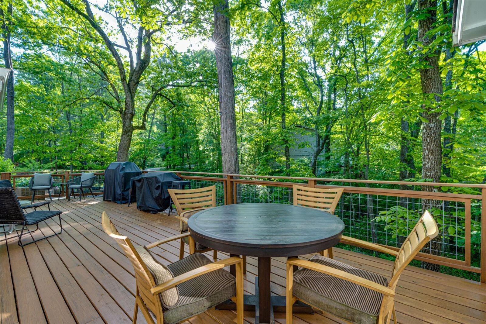 917 Shady Circle