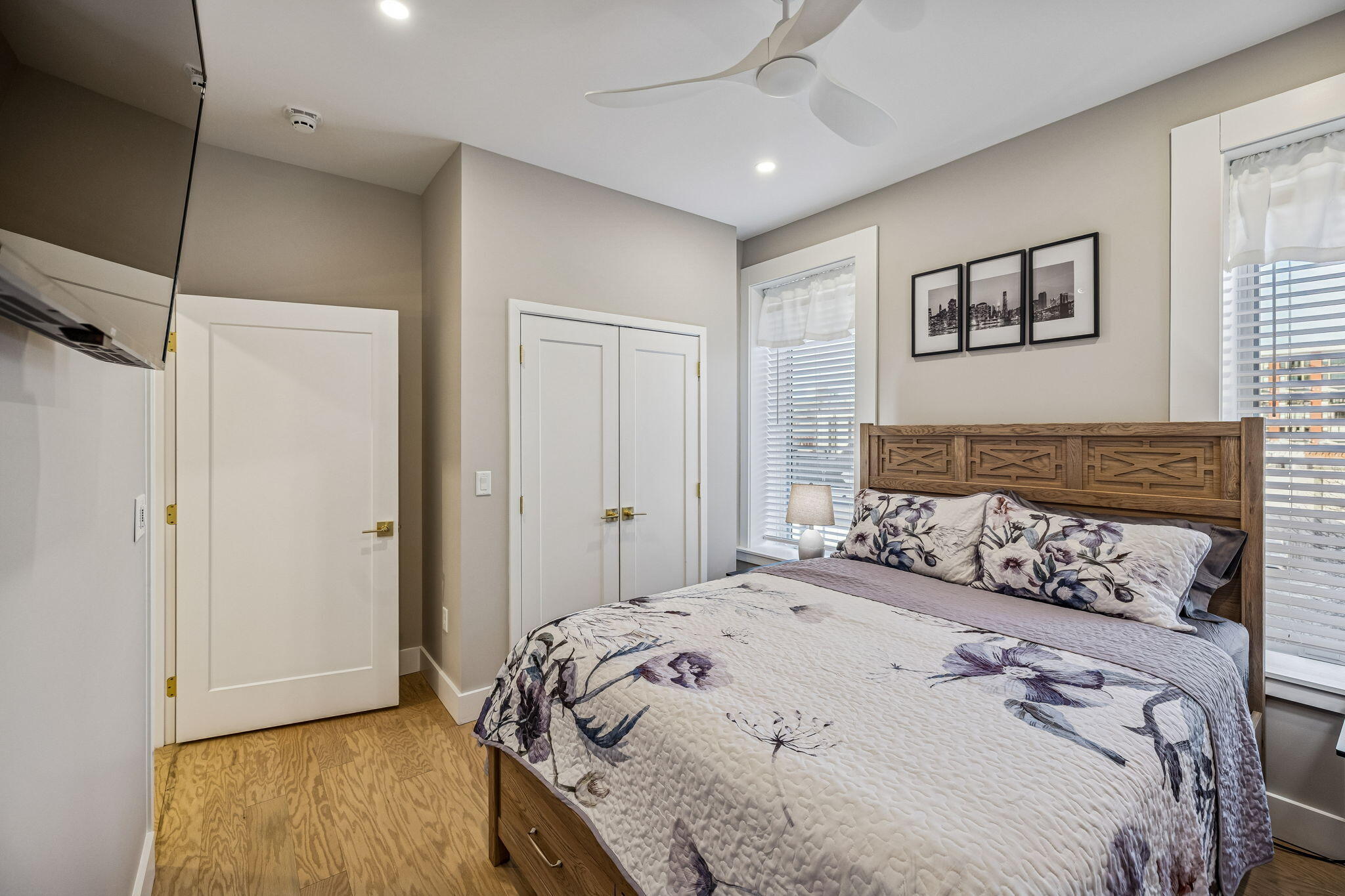 707 Georgia Avenue, #302