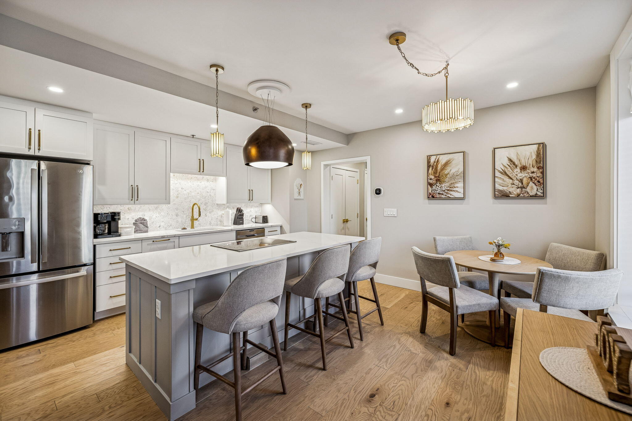 707 Georgia Avenue, #302