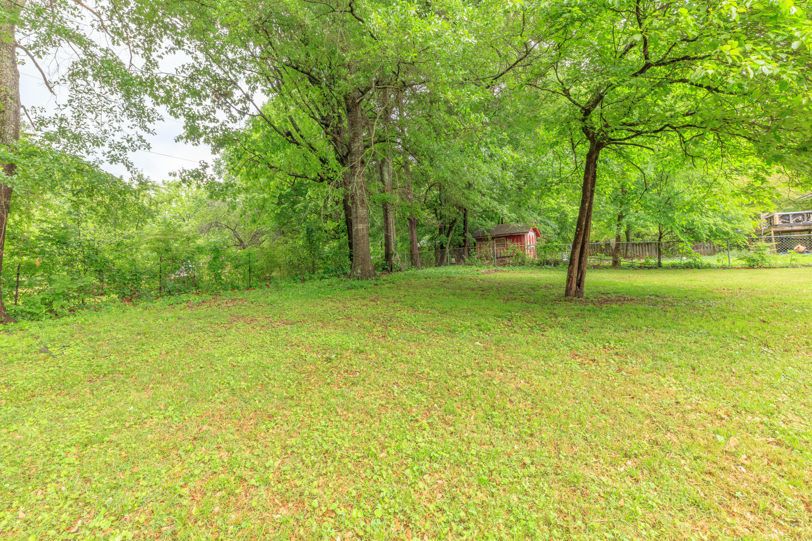 836 S Valleywood Circle