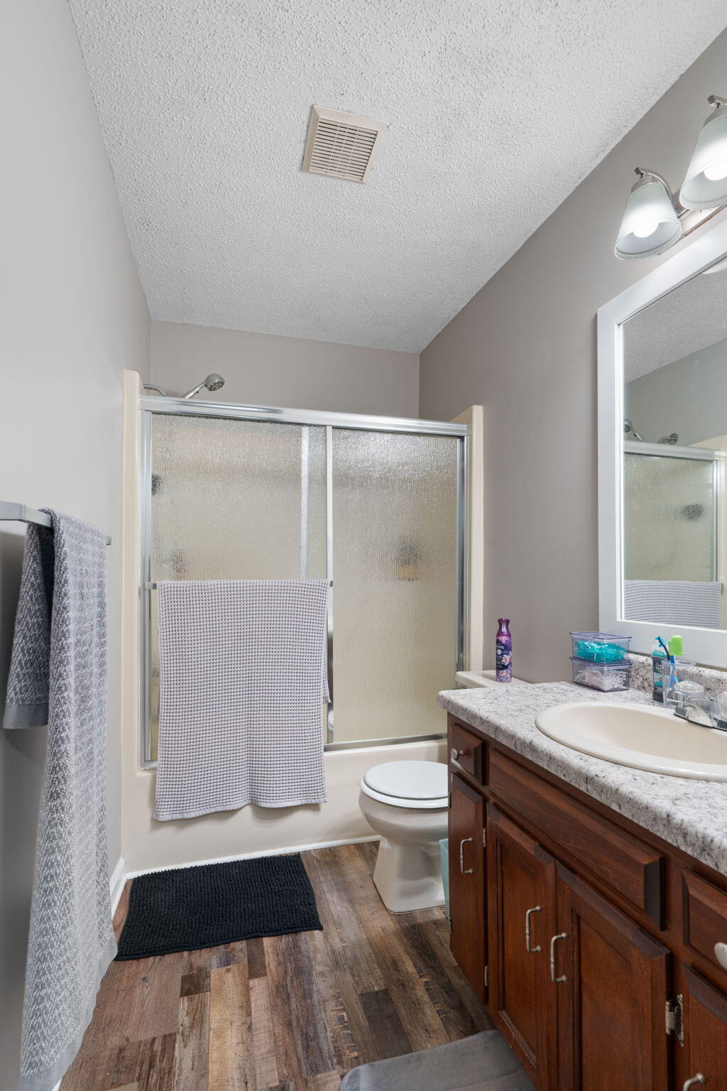 2443 NW Valley Hills Trail