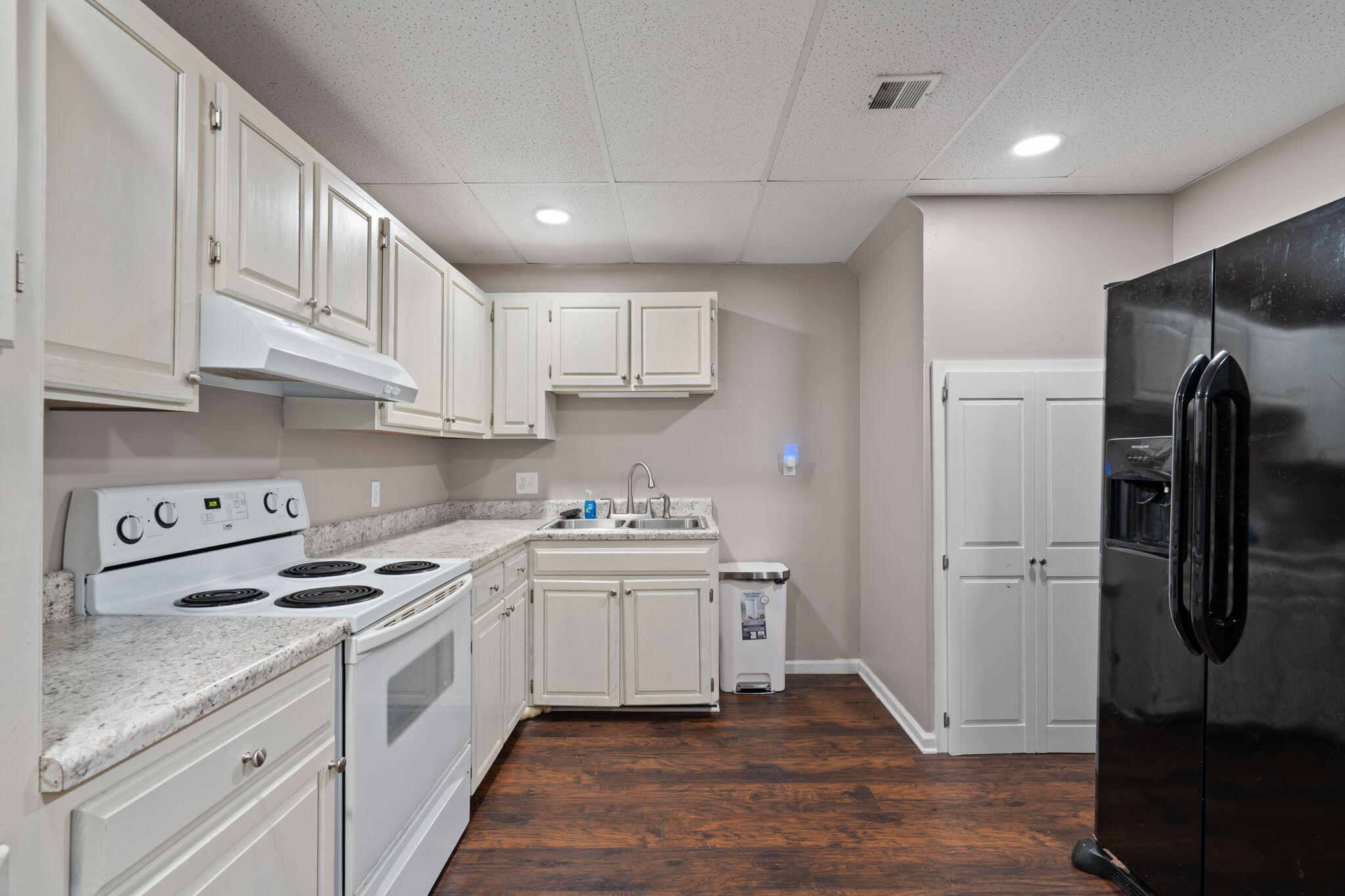 2443 NW Valley Hills Trail